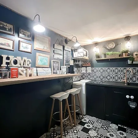 In 15 Ideal For 4 People Apartment